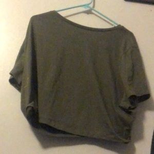 Cropped Tee